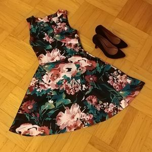 Love...ady sleeveless fit and flare floral dress